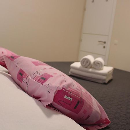 King Apartments Нин Екстериор снимка